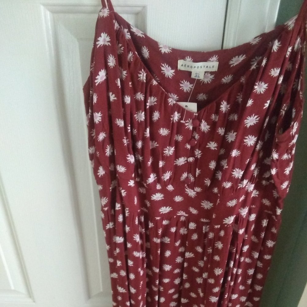 Maxi spaghetti strap flower 💐 🌺 dress.